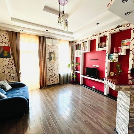 Jeji'S Apartment Тбілісі Екстер'єр фото